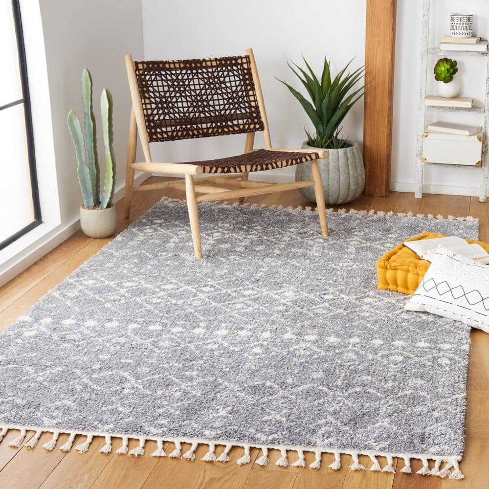 Berber Fringe Shag 5 ft. x 8 ft. Light Gray/Ivory Diamond Striped Ikat Area Rug price history on PriceWatchPro