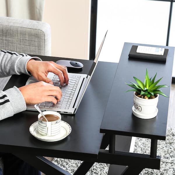 small laptop desks for small spaces