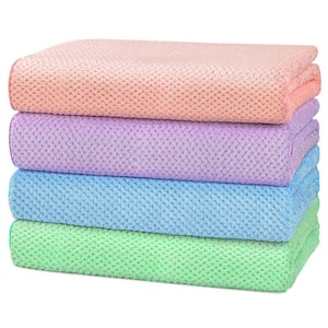 30 x 60 in. Large Microfiber Bath Towels, Soft, Absorbent, and Quick Dry Towels (Set of 4)