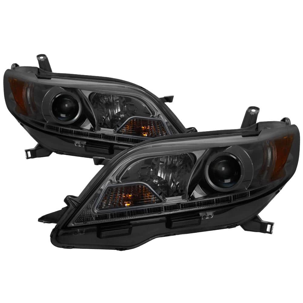 Spyder Auto Toyota Sienna 11-14 (SE and XE models only)/15-17 (XLE models  only) Projector Headlight- Halogen Model Only -DRL LED-Smk 5083999 The  Home Depot