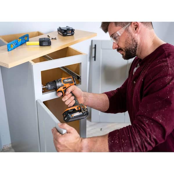 RIDGID - 18V SubCompact Brushless Cordless 1/2 in. Drill/Driver Kit with (2) 2.0 Ah Batteries, Charger, and Tool Bag