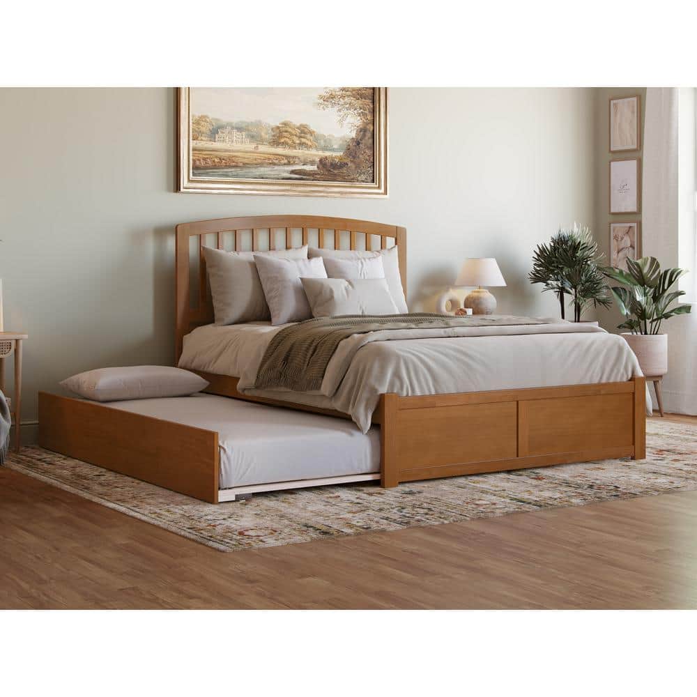 Light Toffee Queen Wood Platform Bed with Slatted Headboard