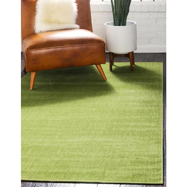 Williamsburg Solid Green 9' 0 x 12' 0 Area Rug