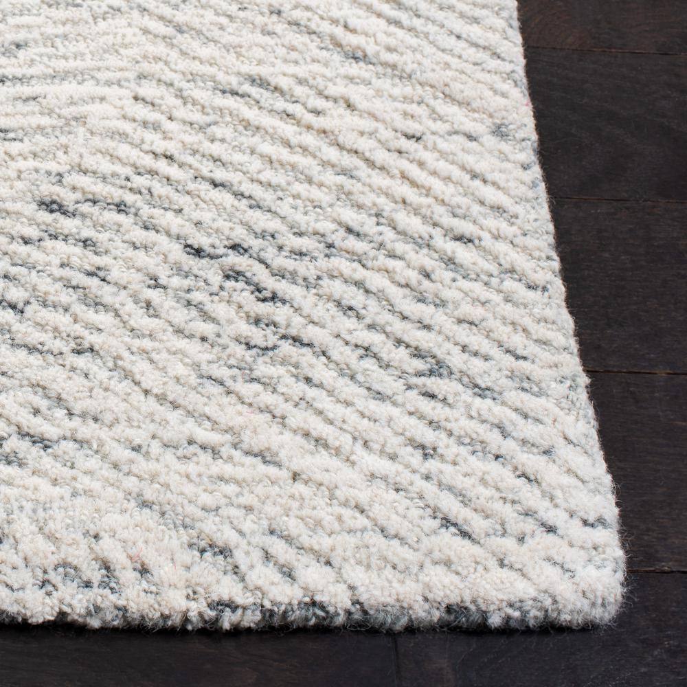 Handmade Dark Grey and Ivory Floral Wool Area Rug, 8' x 10'