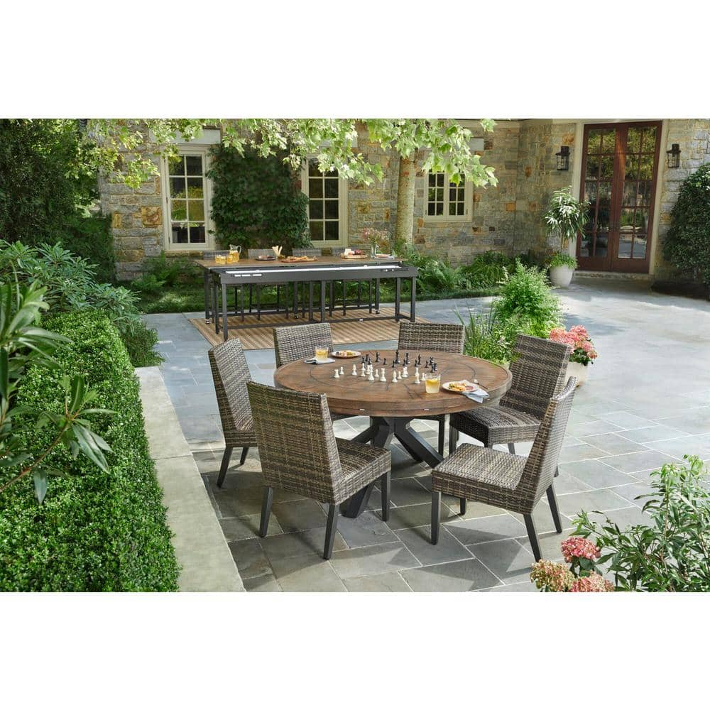 https://images.thdstatic.com/productImages/e4910bcd-3972-4cfb-8fb2-5bb0e21206a9/svn/home-decorators-collection-outdoor-dining-chairs-gt-12522-aaa2pk-64_1000.jpg