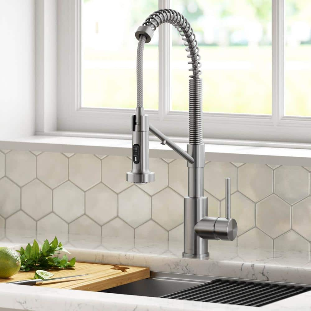 KRAUS Bolden Single-Handle , Pull-Down Sprayer Kitchen Faucet Water ...