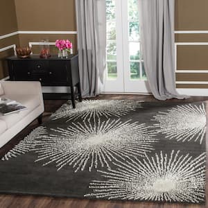 Soho Charcoal/Ivory 8 ft. x 11 ft. Floral Area Rug
