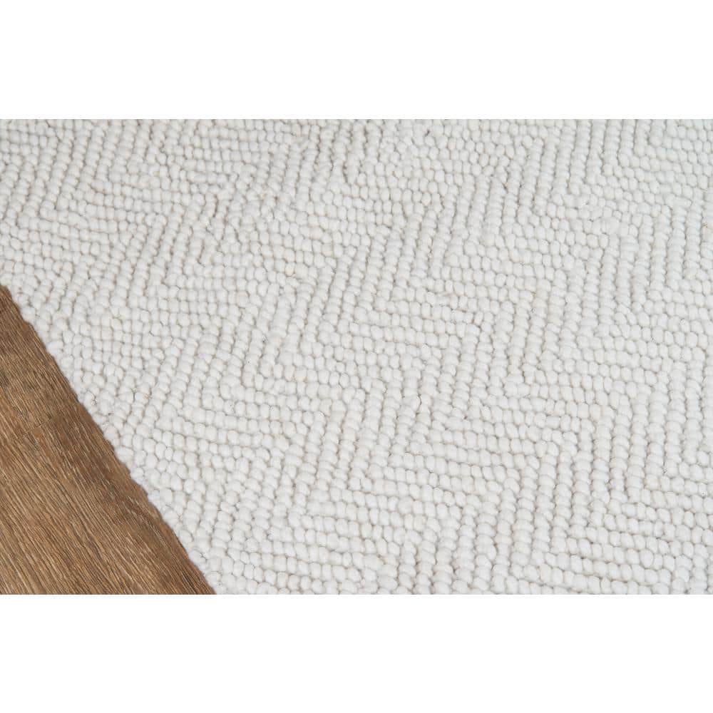 Ivory Herringbone 5' x 8' Handmade Wool and Synthetic Area Rug