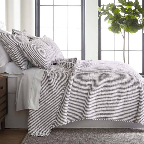 LEVTEX HOME Tobago Stripe 3-Piece Charcoal Cotton King/Cal King Quilt Set
