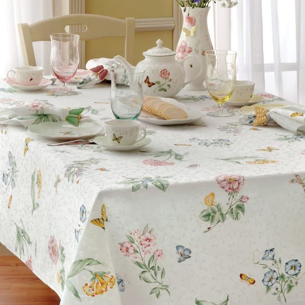 Lenox Butterfly Meadow Damask Tablecloth, Multicolor - 60"W x 102"L