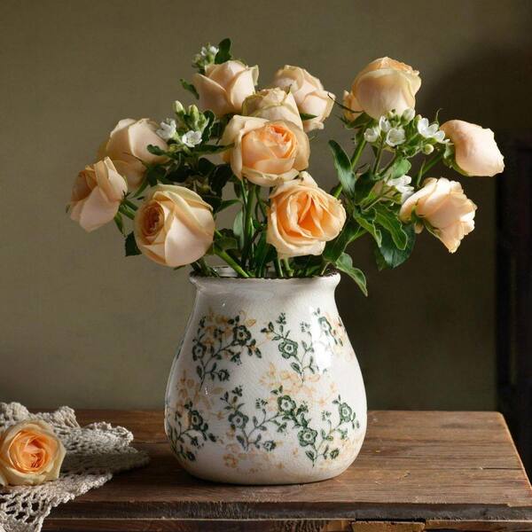 6 in. White Ceramic Round Vintage Flower Vase HDFJWXF2NZ - The