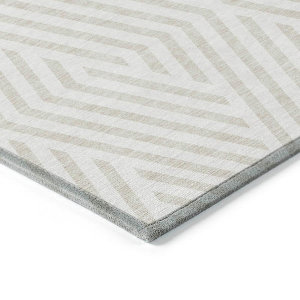 Chantille ACN550 Ivory 3 ft. x 5 ft. Machine Washable Indoor/Outdoor Geometric Area Rug