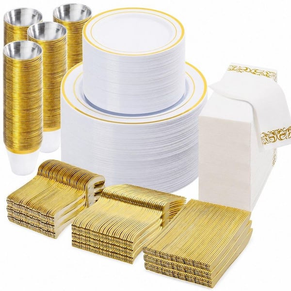 700-Piece Gold Plastic Dinnerware Set for Service for 100, 200 Plates, 100 Gold Silverware, 100 Cups, 100 Paper Napkins