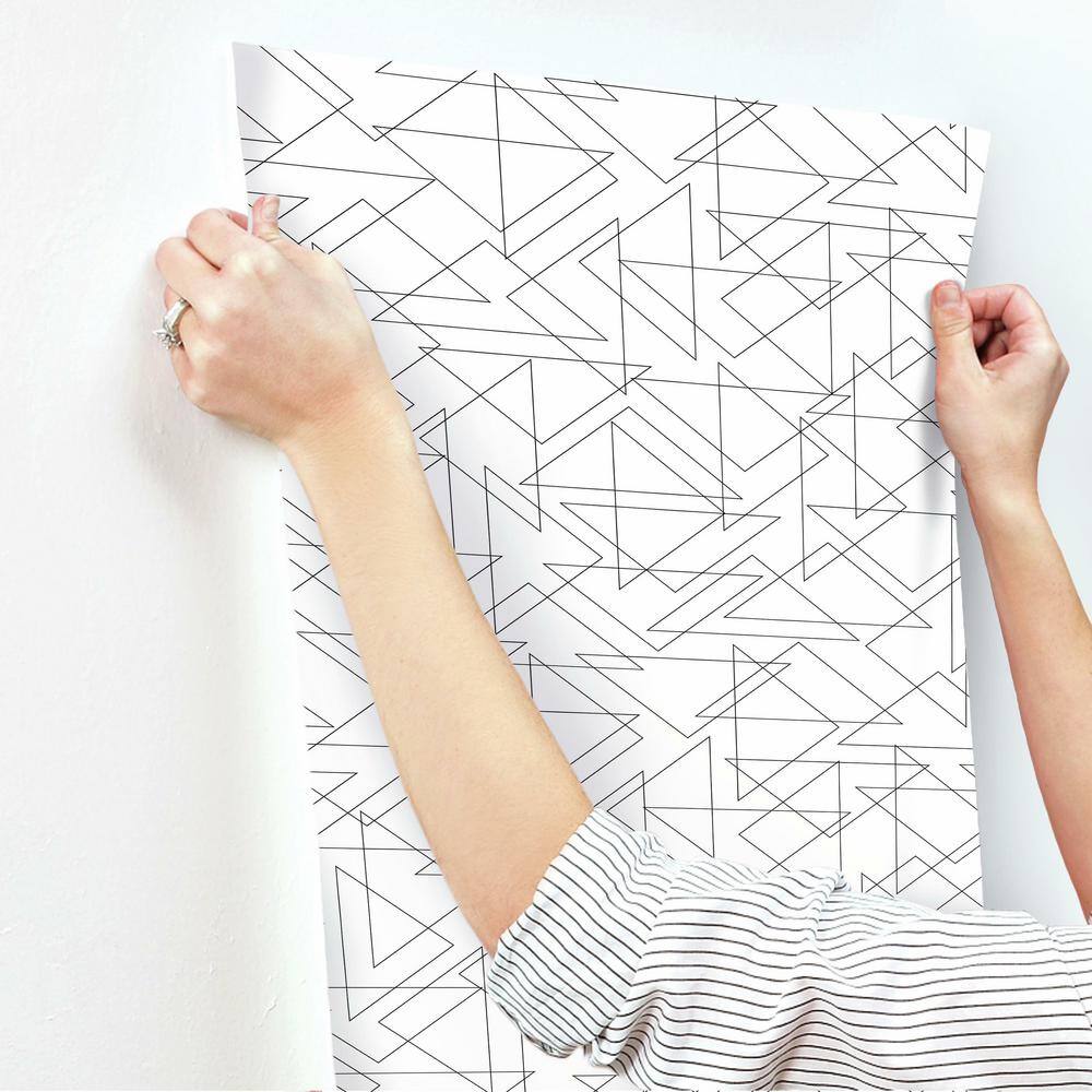 Black and White Geometric Peel and Stick Wallpaper