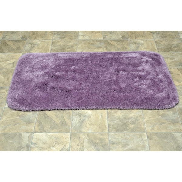 https://images.thdstatic.com/productImages/e4c7d599-ea44-494d-9238-271489a1435b/svn/purple-garland-rug-bathroom-rugs-bath-mats-ba130w030050i9-31_600.jpg