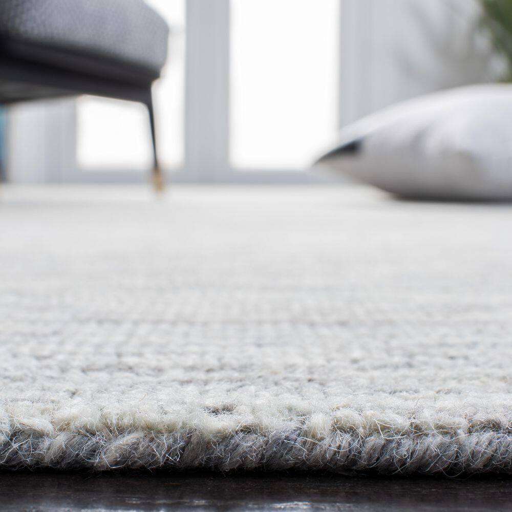 Sage and Ivory Hand-Tufted Wool 8' x 10' Area Rug