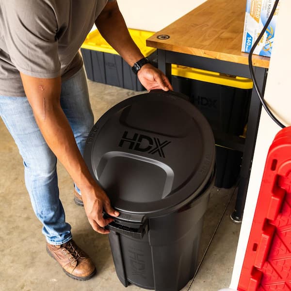 Reviews for HDX 20 gal. Black Heavy Duty Outdoor Trash Can with