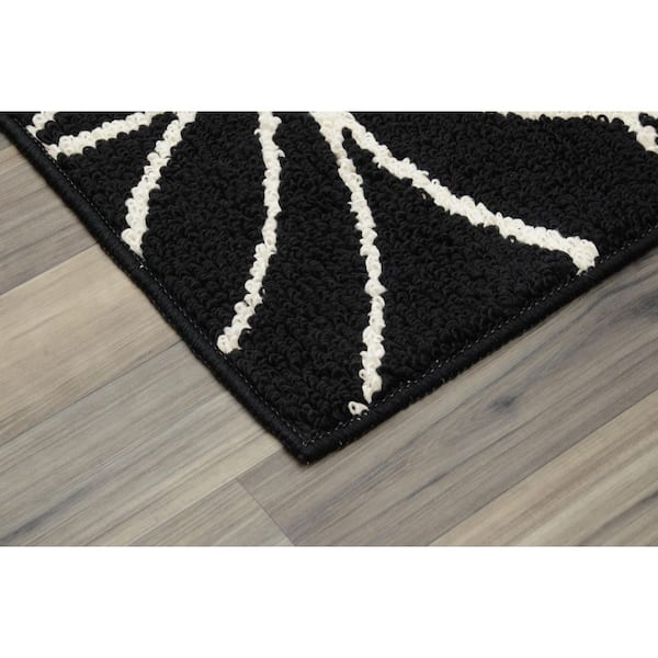Grand Floral Black/Ivory 8 ft. x 10 ft. Area Rug