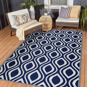 Venice Navy and Creme 8 ft. x 10 ft. Folded Reversible Recycled Plastic Indoor/Outdoor Area Rug-Floor Mat