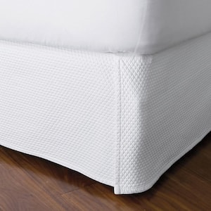 Madelyn Matelasse 14 in. White Cotton Twin Bed Skirt