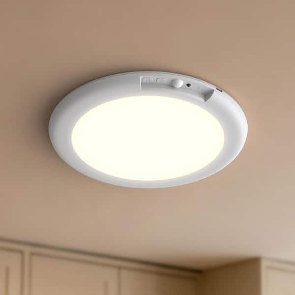 7 in. 1-Light 3CCT White Round Dimmable Integrated LED Flush Mount with Motion Sensor for Closet, Hallway, Porch, Shower