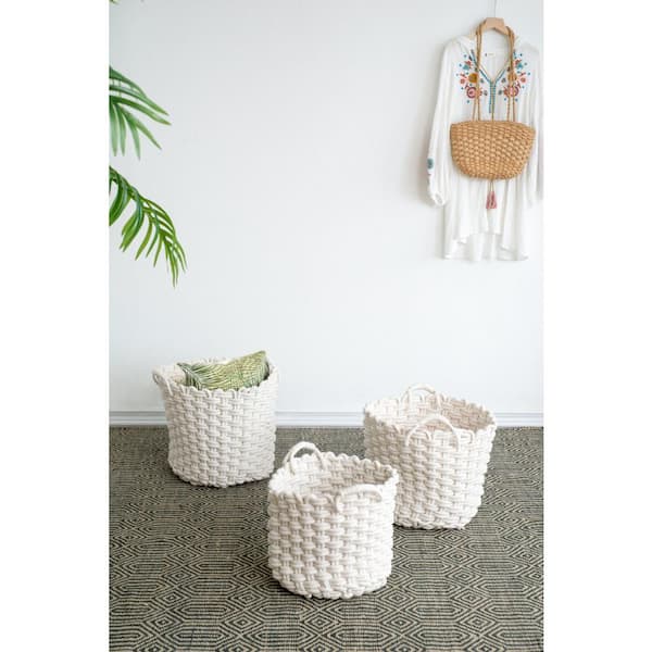 https://images.thdstatic.com/productImages/e4f5d722-fbde-4b09-93aa-e5fb2313dbfd/svn/white-a-b-home-storage-baskets-23620-3-4f_600.jpg