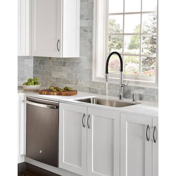 Polished Chrome 21.2 in. Single Handle Pull Down Sprayer Kitchen Faucet with 360° Swivel and Soap Dispenser