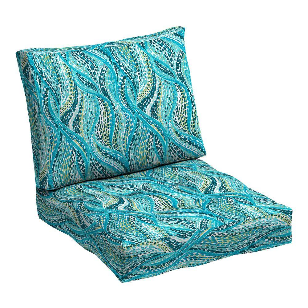 ARDEN 24 in. x 24 in. Outdoor Plush Modern Tufted Blowfill Deep