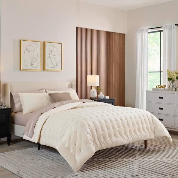 Kelsey 3-Piece Cream Quilted Velvet Full/Queen Comforter Set