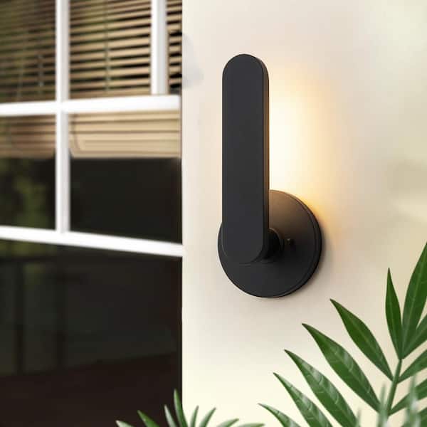 EDISLIVE Barry 1-Light Matte Black Modern Integrated LED 3000K Outdoor Wall Sconce Cylinder