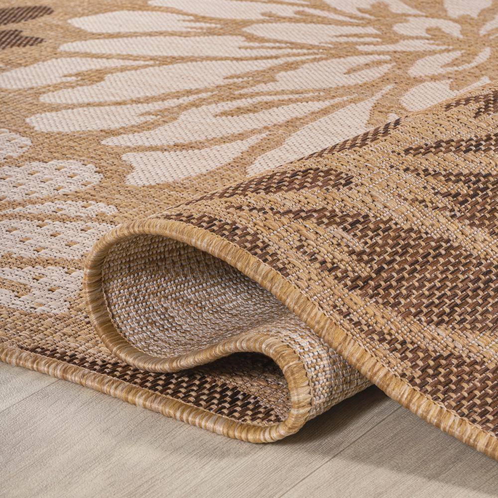 Modern Floral Geometric Gray 5' Square Synthetic Area Rug