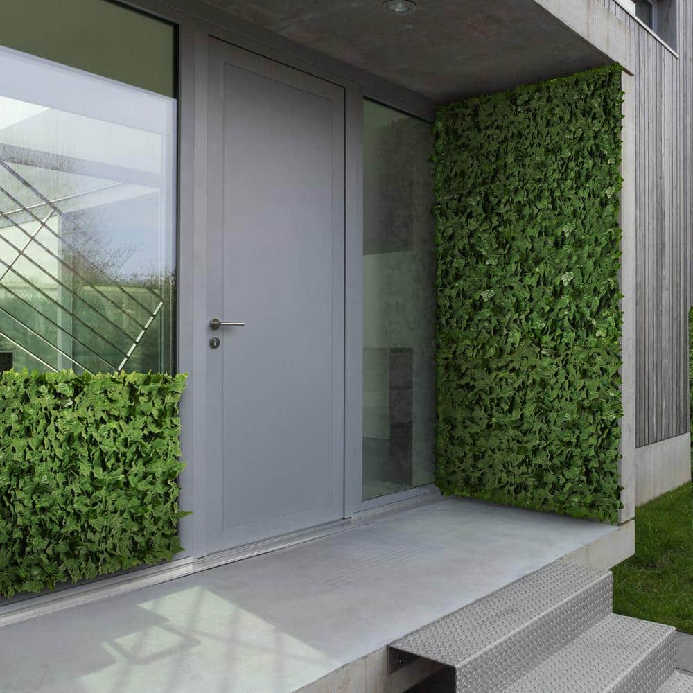 Green Artificial Ivy Leaves Privacy Fence Screen 138" x 39"