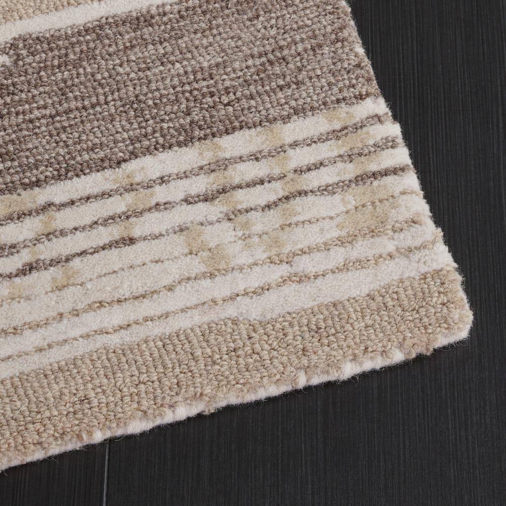 Red and Beige Abstract Tufted Wool Area Rug, 3' x 5'