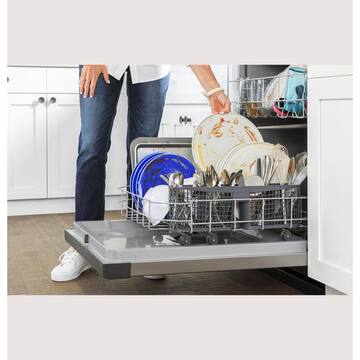 24 in. Built-In Tall Tub Front Control White Dishwasher with 60 dBA, ENERGY STAR