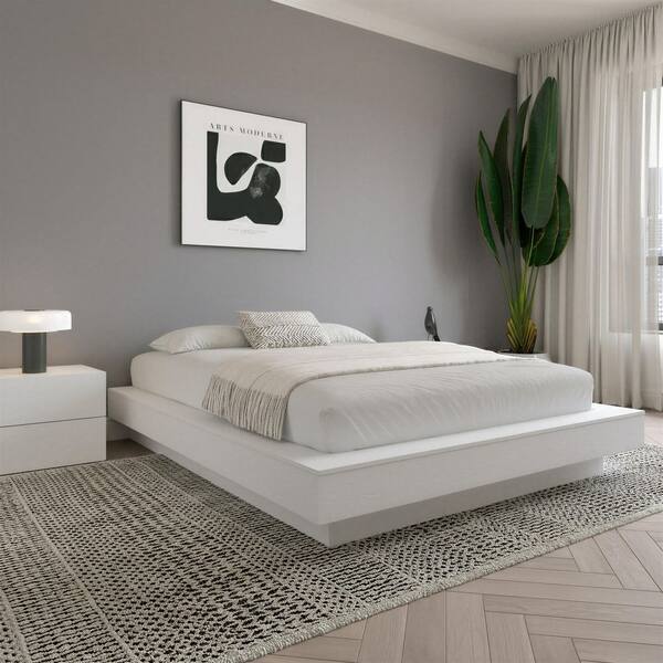 Marconi White Frame King Size Platform Bed