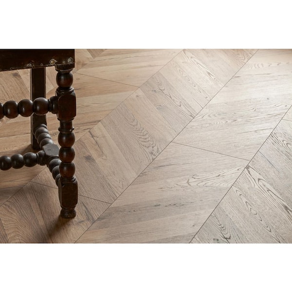 Krono Original Oak Fortress Rochesta 8mm T x 9.6 in. W Laminate Wood Flooring (29.06 sq. ft./case)