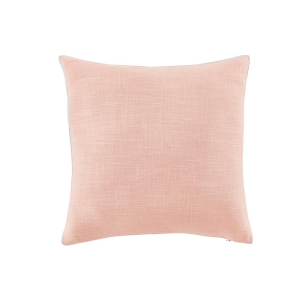 https://images.thdstatic.com/productImages/e558deee-13e7-4fc2-b3b5-d036c27882fc/svn/stylewell-throw-pillows-s00161061292-1d_600.jpg