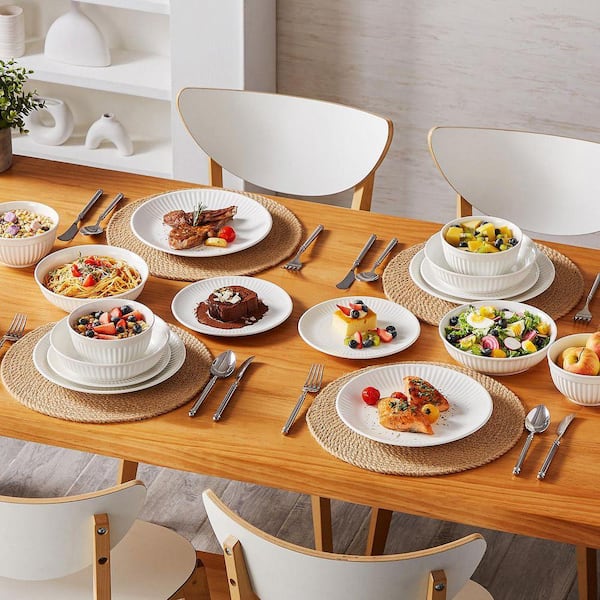 MALACASA 16-Piece White Porcelain Dinnerware Set (Service for 4