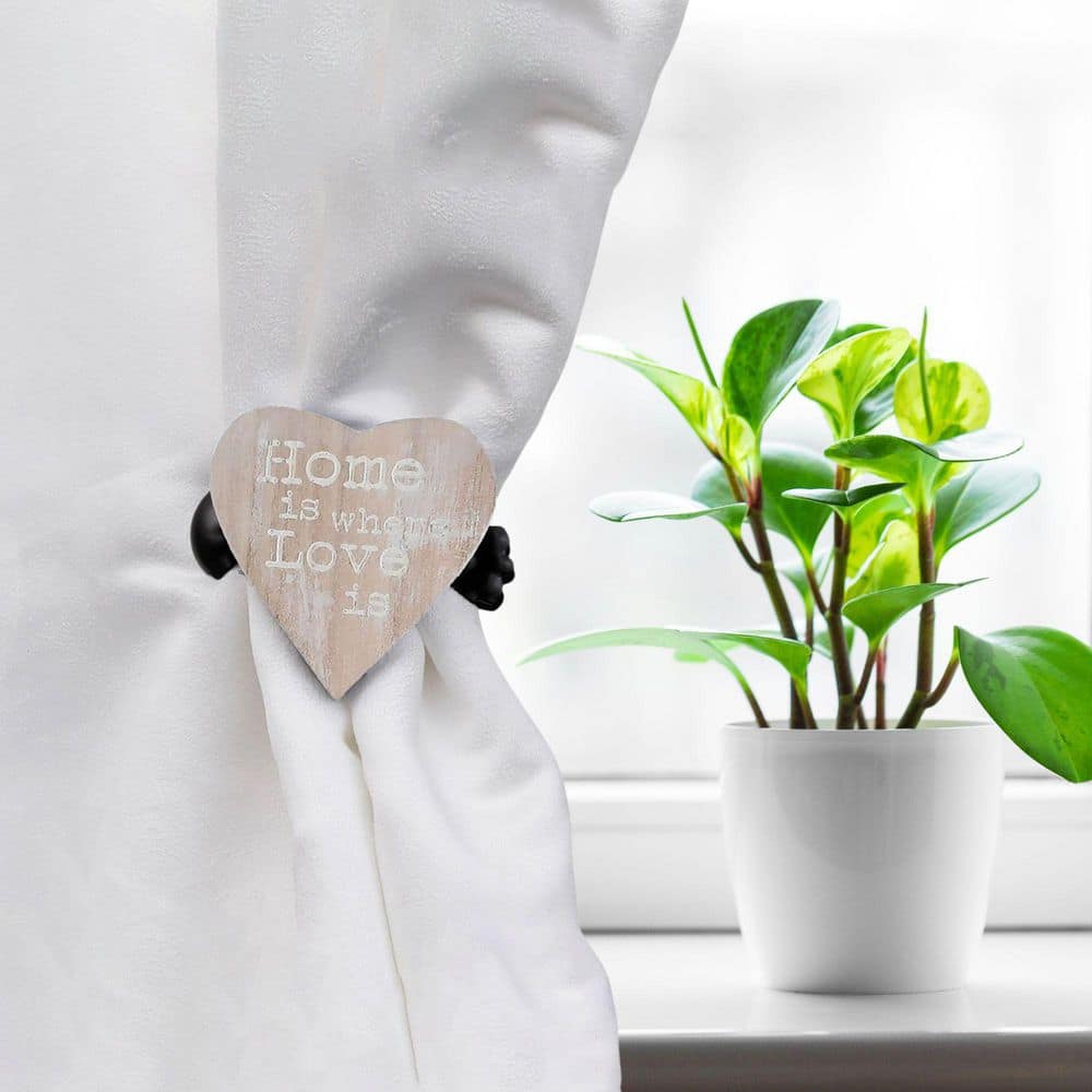 Natural Wood Heart-Shaped Curtain Tiebacks with Clip Design