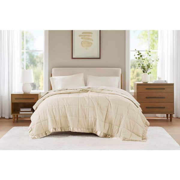 Madison Park Prospect Lightweight Cream Down Alternative Twin Quilted Blanket with Satin Trim