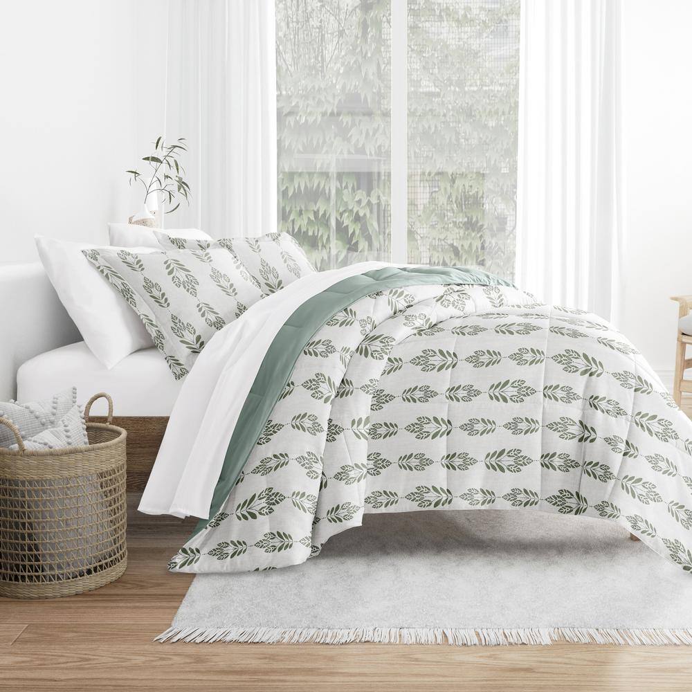 Twin White Down Alternative Microfiber Reversible Comforter Set
