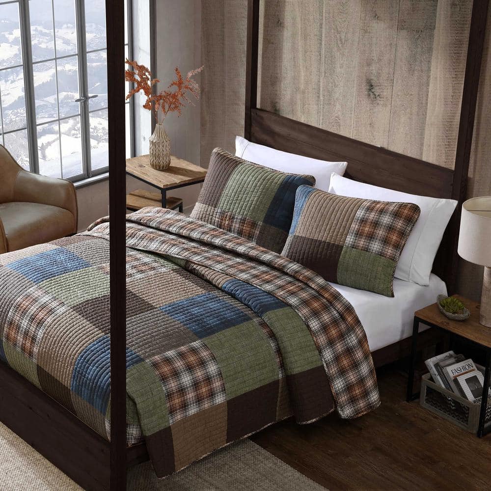 King Size Brown and Green Cotton Reversible Patchwork Quilt Set