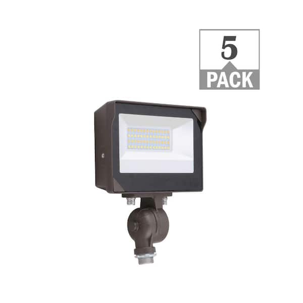 ETI LIGHTING 50-Watt Equivalent 2000 Lumens Bronze Integrated LED Flood Light Adjustable CCT and Photocell (5-Pack)