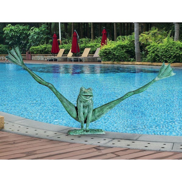 Giant Frog Garden Statue