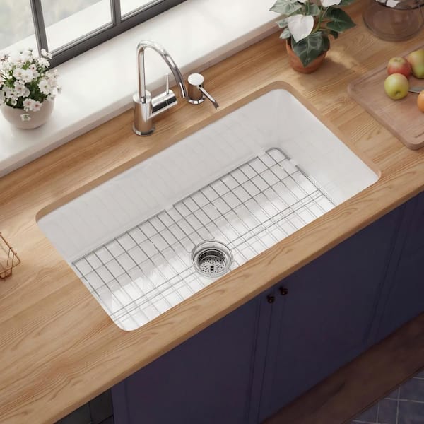 32 in. Fireclay Kitchen Sink Single Bowl Undermount/Drop-In White Kitchen Sink with Bottom Grid and Basket Strainer