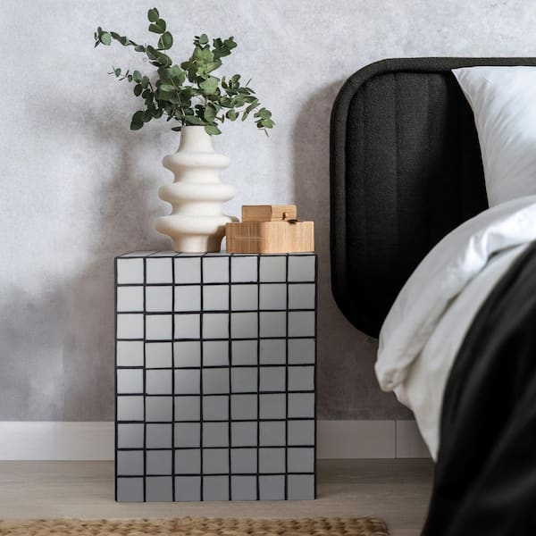 JONATHAN Y Callista 14 in. W x 18 in. H Modern Bohemian Ceramic Tiled Rectangle End Table, White/Black