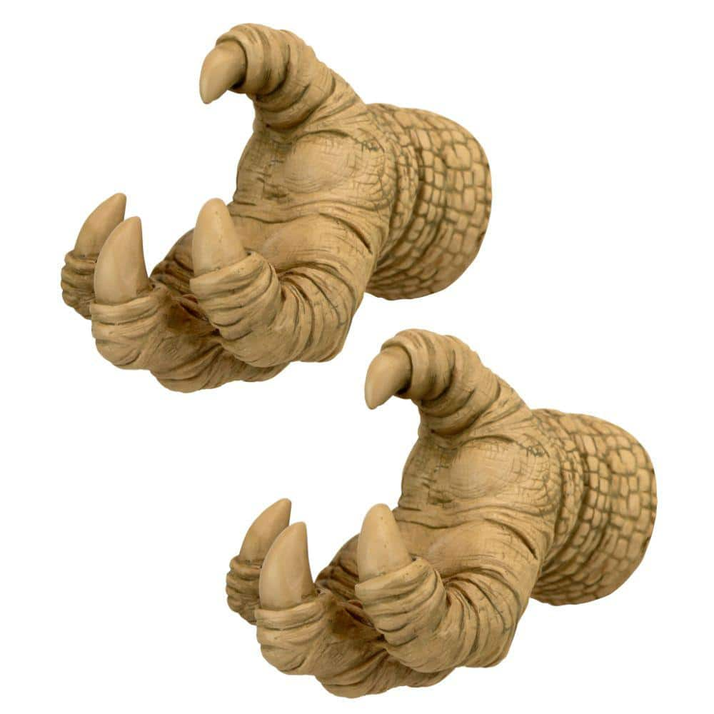 Design Toscano 6 in. x 4.5 in. Talons of the Dunheviel Dragon Wall  Sculptures (2-Piece) NG32489 - The Home Depot