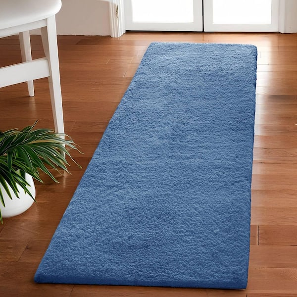 MADISON PARK Signature Marshmallow Blue 24 in. x 72 in. Bath Mat