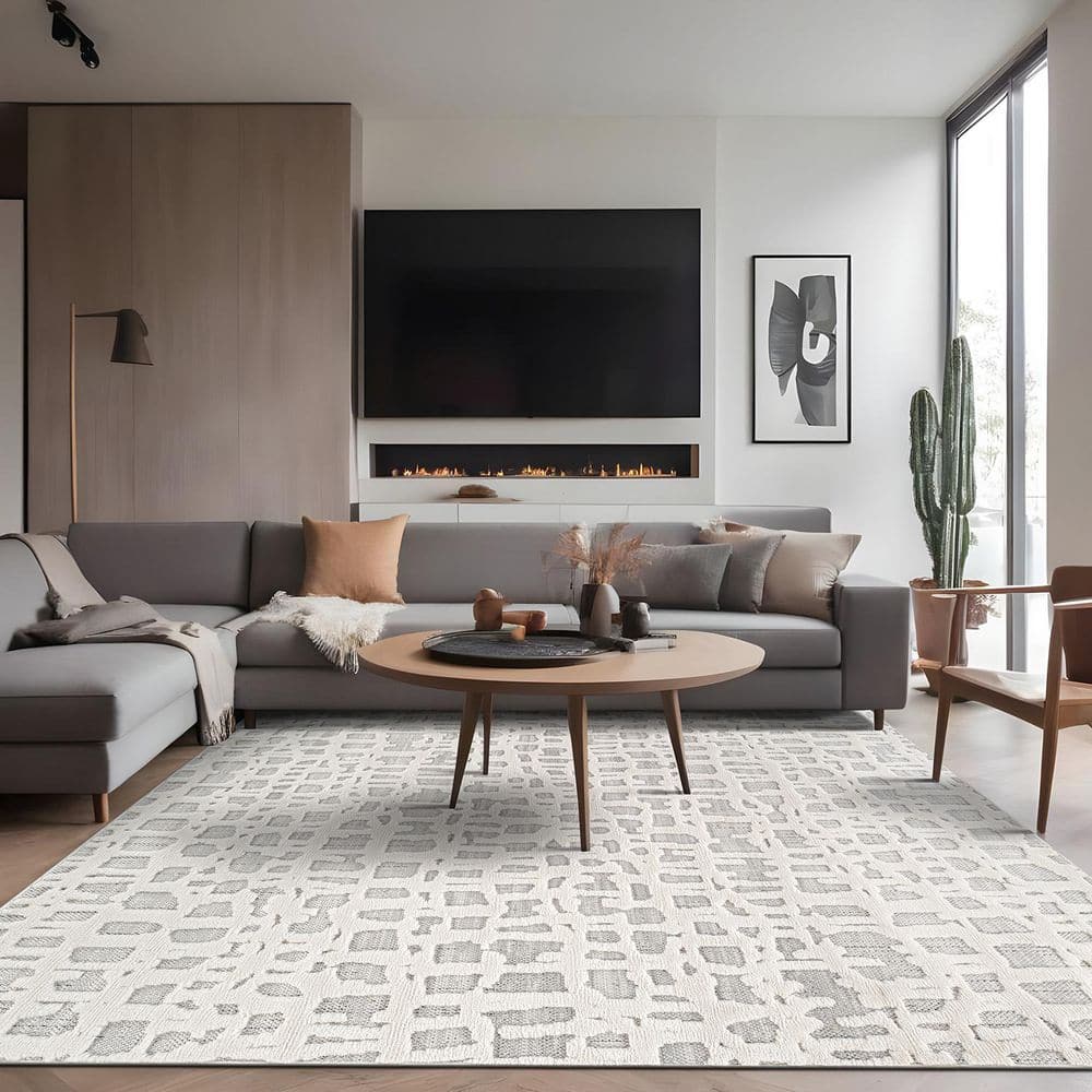 Gray and White Synthetic Flat Woven Rectangular Area Rug 5' x 7'