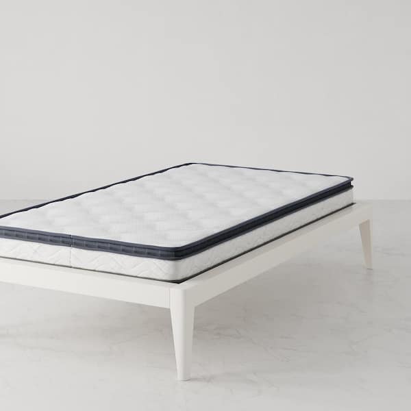 Signature Sleep Accuracy 6" EuroTop Gel Memory Foam and Innerspring Hybrid Twin Mattress